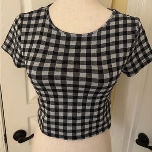 Black and White Checkered Junior’s Top